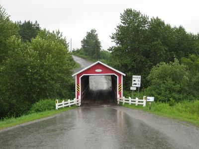 Un pont couvert